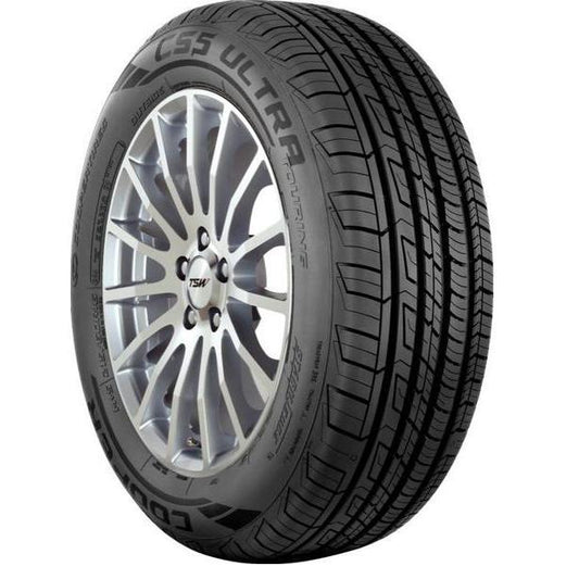 Cooper CS5 Ultra Touring 195/55R15 All-Season passenger car tire