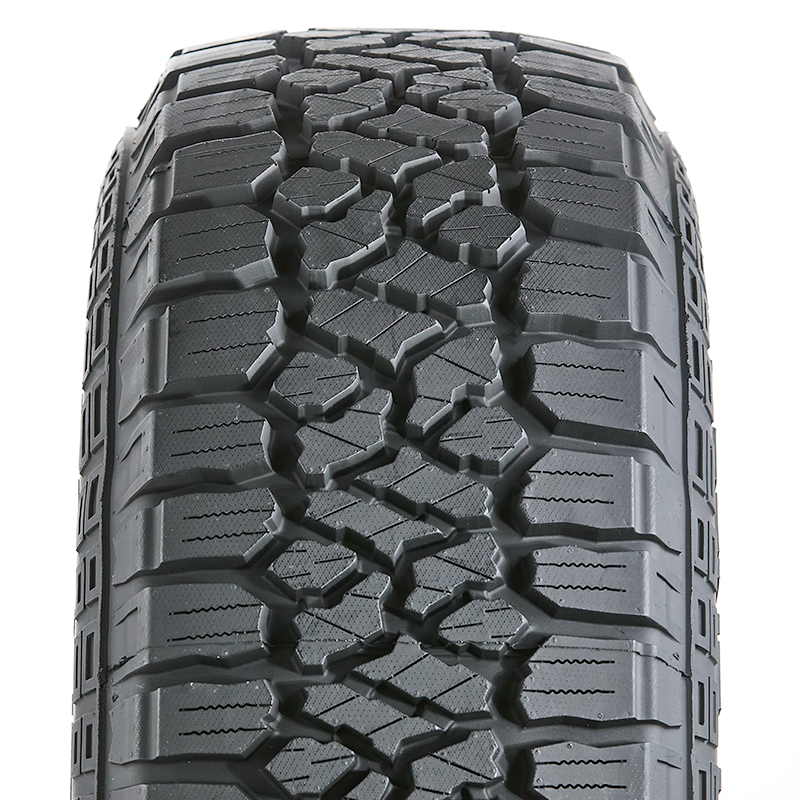 Kenda Klever AT2 245/75R16, tread detail